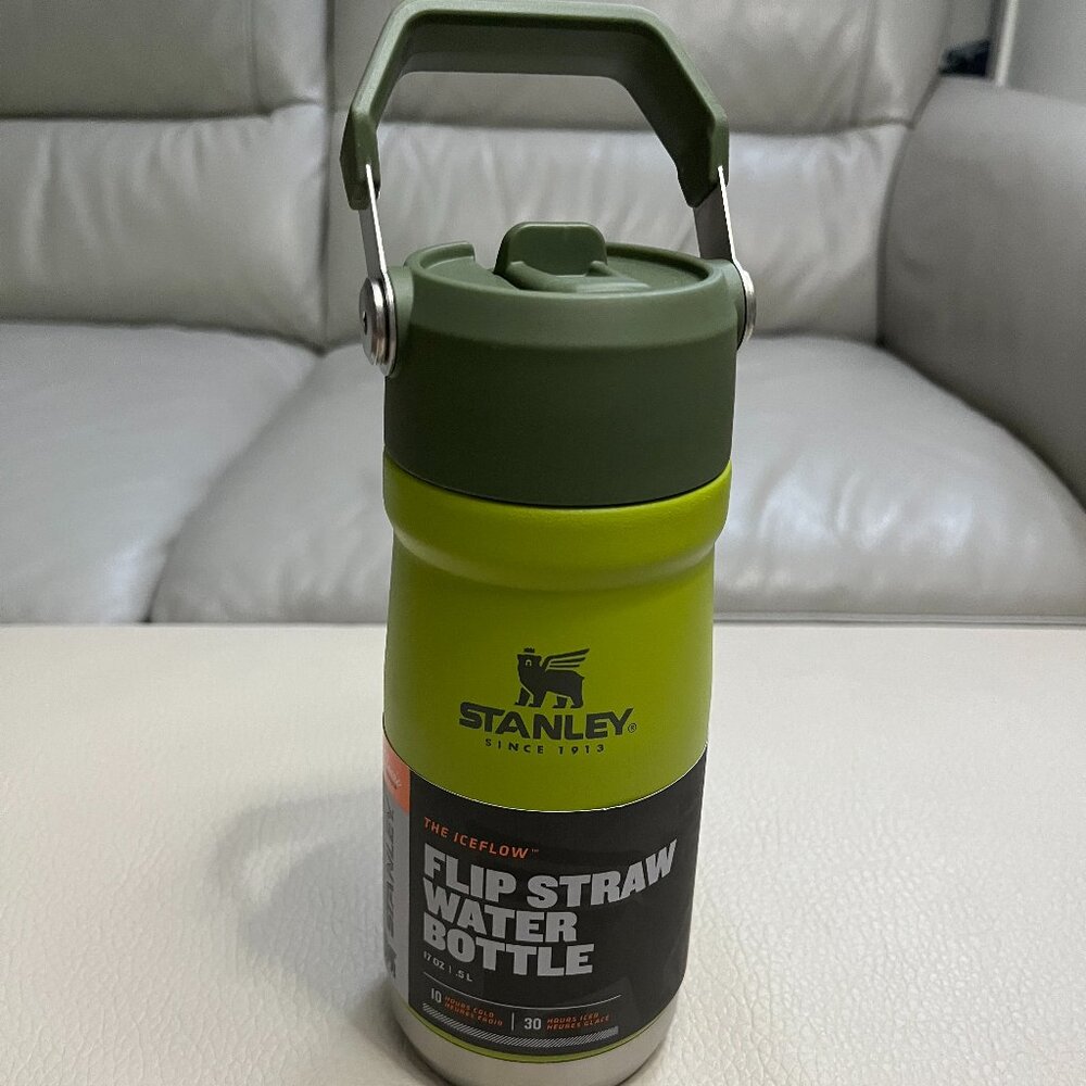 Stanley The Iceflow Flip Straw Water Bottle 17oz/0.5L 10hrs Cold 30hrs Iced